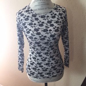 Priority Textured Rose Design Stretch Tee